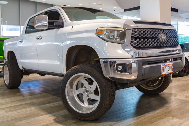 2018 Toyota Tundra 4WD 8" lift Crewmax at Autosource, photo 1