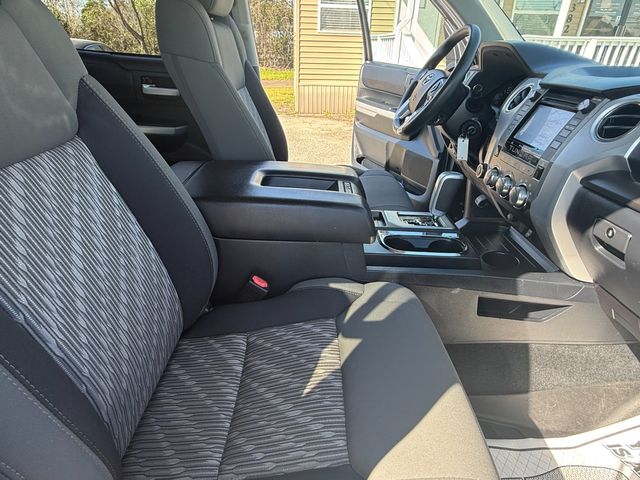 2018 Toyota Tundra SR5 CREWMAX 4WD