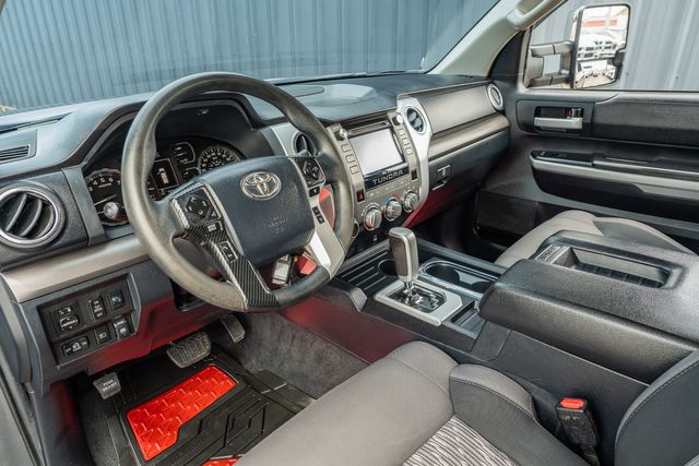 2018 Toyota Tundra SR5 TRD OFF-ROAD 4X4 W/ UPGRADES / TEXAS OWNED | Austin, TX | Rocky Mountain Truck Stop Austin 2018 Toyota Tundra SR5 TRD OFF-ROAD 4X4 W/ UPGRADES / TEXAS OWNED | Austin, TX | Rocky Mountain Truck Stop Austin