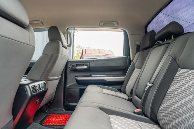 2018 Toyota Tundra SR5 TRD OFF-ROAD 4X4 W/ UPGRADES / TEXAS OWNED | Austin, TX | Rocky Mountain Truck Stop Austin 2018 Toyota Tundra SR5 TRD OFF-ROAD 4X4 W/ UPGRADES / TEXAS OWNED | Austin, TX | Rocky Mountain Truck Stop Austin