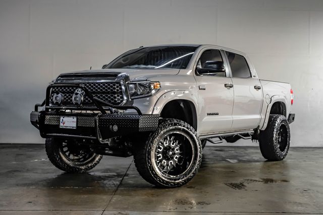 2018 Toyota Tundra SR5 5.7L V8 Pro Comp Lift 22" FUEL 37" X/T Bumpers | Dallas, TX | East Dallas Diesel 2018 Toyota Tundra SR5 5.7L V8 Pro Comp Lift 22" FUEL 37" X/T Bumpers | Dallas, TX | East Dallas Diesel
