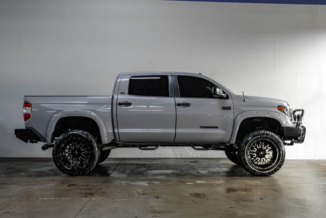 2018 Toyota Tundra SR5 5.7L V8 Pro Comp Lift 22" FUEL 37" X/T Bumpers | Dallas, TX | East Dallas Diesel 2018 Toyota Tundra SR5 5.7L V8 Pro Comp Lift 22" FUEL 37" X/T Bumpers | Dallas, TX | East Dallas Diesel
