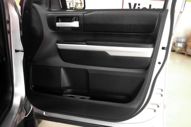 2018 Toyota Tundra SR5 | New York, NY | Spincar Demo Account