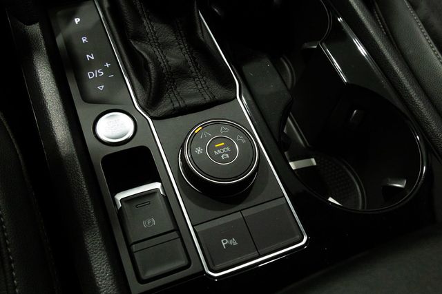 2018 Volkswagen Atlas R-Line 3rd row V6 SEL 4Motion