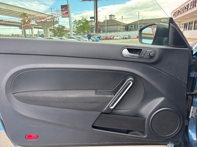 2018 Volkswagen Beetle 2.0T S | San Antonio, TX | Clear Choice Automotive South