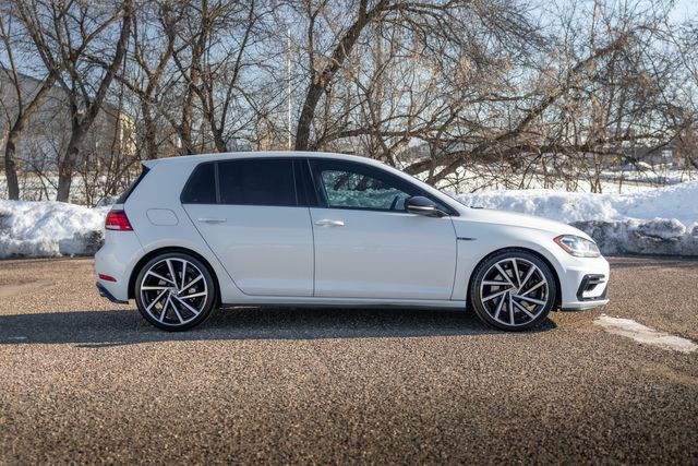 2018 Volkswagen Golf R 4Motion w/ AWD, 292 HP, Heated Seats, Fender Audio 2018 Volkswagen Golf R 4Motion w/ AWD, 292 HP, Heated Seats, Fender Audio