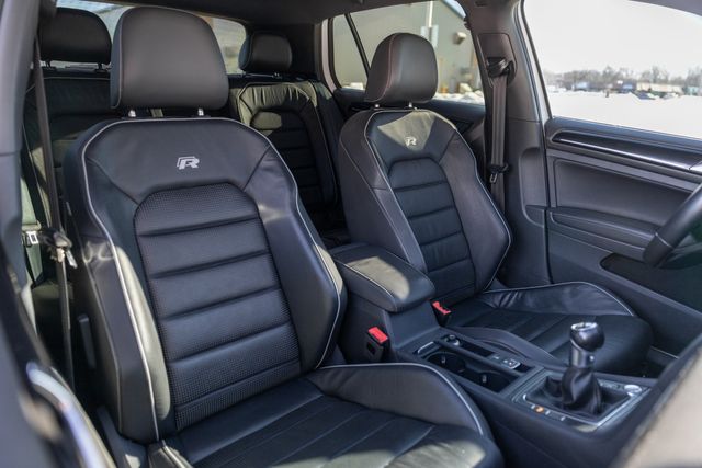 2018 Volkswagen Golf R 4Motion w/ AWD, 292 HP, Heated Seats, Fender Audio