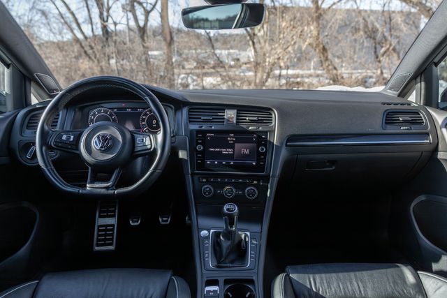 2018 Volkswagen Golf R 4Motion w/ AWD, 292 HP, Heated Seats, Fender Audio