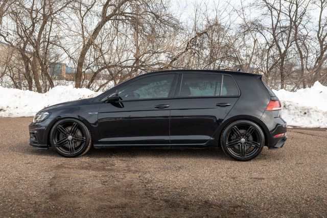 2018 Volkswagen Golf R 4Motion w/ AWD, 29 MPG, Adaptive Cruise, Bluetooth 2018 Volkswagen Golf R 4Motion w/ AWD, 29 MPG, Adaptive Cruise, Bluetooth