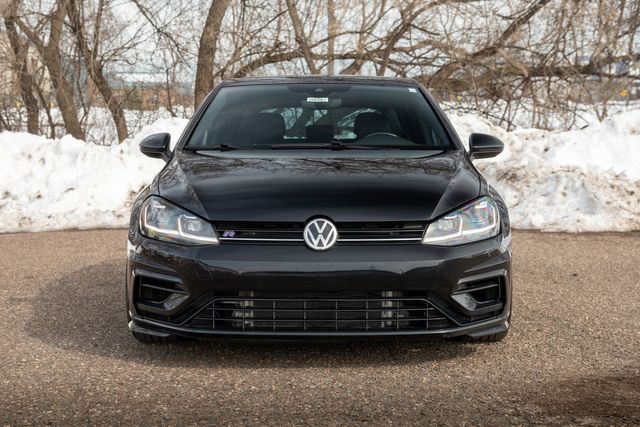 2018 Volkswagen Golf R 4Motion w/ AWD, 29 MPG, Adaptive Cruise, Bluetooth