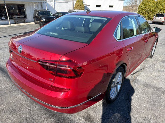 2018 Volkswagen Passat 2.0T SE