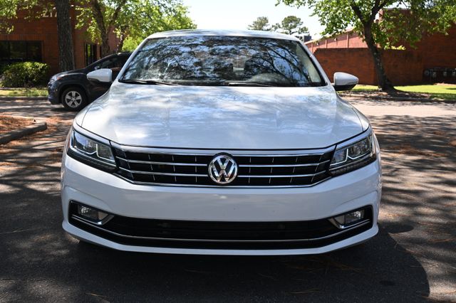 2018 Volkswagen Passat 2.0T SE