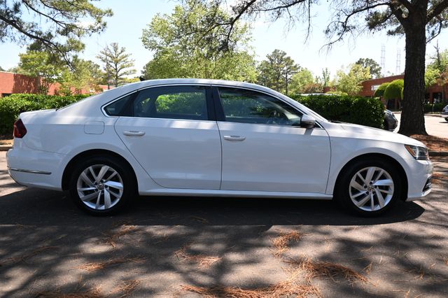 2018 Volkswagen Passat 2.0T SE