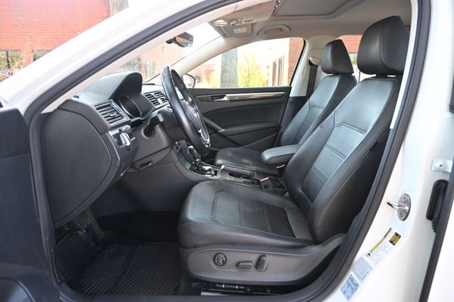 2018 Volkswagen Passat 2.0T SE