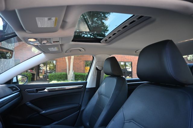 2018 Volkswagen Passat 2.0T SE