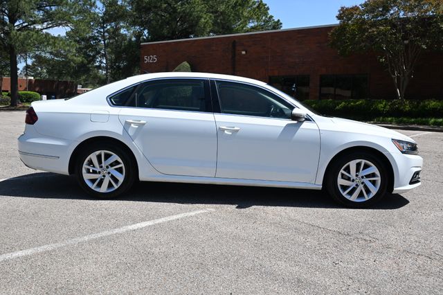 2018 Volkswagen Passat 2.0T SE