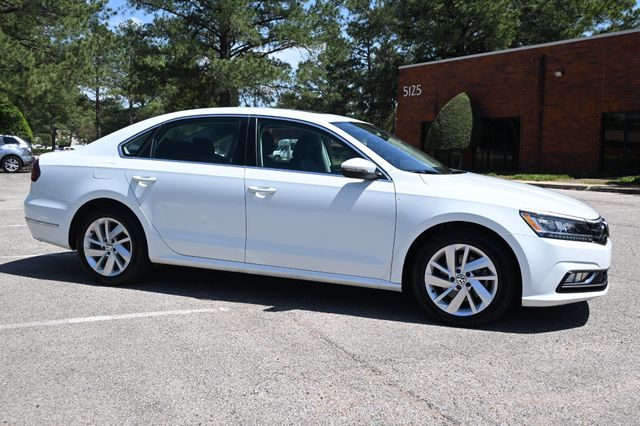 2018 Volkswagen Passat 2.0T SE