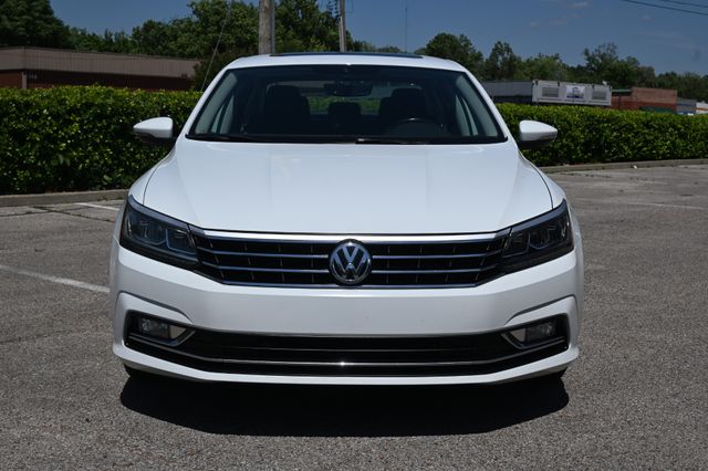 2018 Volkswagen Passat 2.0T SE