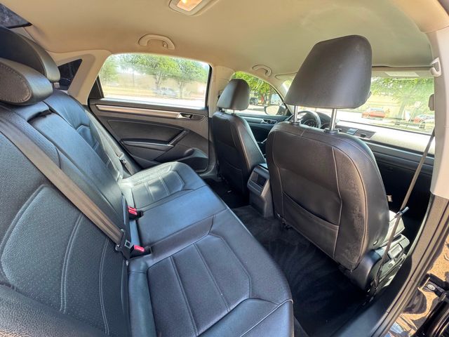 2018 Volkswagen Passat 2.0T R-Line | Plano, TX | Schneck Motor Company 2018 Volkswagen Passat 2.0T R-Line | Plano, TX | Schneck Motor Company