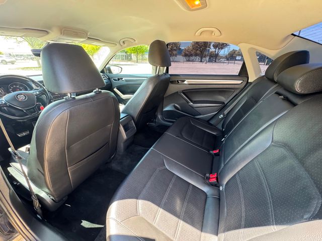 2018 Volkswagen Passat 2.0T R-Line | Plano, TX | Schneck Motor Company 2018 Volkswagen Passat 2.0T R-Line | Plano, TX | Schneck Motor Company