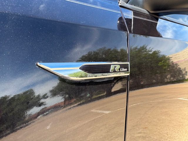 2018 Volkswagen Passat 2.0T R-Line | Plano, TX | Schneck Motor Company 2018 Volkswagen Passat 2.0T R-Line | Plano, TX | Schneck Motor Company