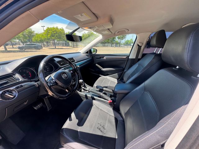 2018 Volkswagen Passat 2.0T R-Line | Plano, TX | Schneck Motor Company