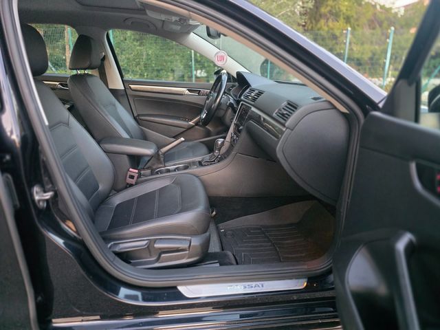 2018 Volkswagen Passat 2.0T SE | Reseda, CA | Angeles Auto Alliance 2018 Volkswagen Passat 2.0T SE | Reseda, CA | Angeles Auto Alliance