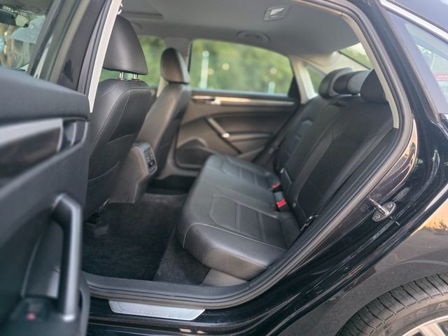 2018 Volkswagen Passat 2.0T SE | Reseda, CA | Angeles Auto Alliance 2018 Volkswagen Passat 2.0T SE | Reseda, CA | Angeles Auto Alliance