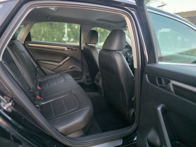 2018 Volkswagen Passat 2.0T SE | Reseda, CA | Angeles Auto Alliance 2018 Volkswagen Passat 2.0T SE | Reseda, CA | Angeles Auto Alliance