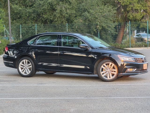 2018 Volkswagen Passat 2.0T SE | Reseda, CA | Angeles Auto Alliance