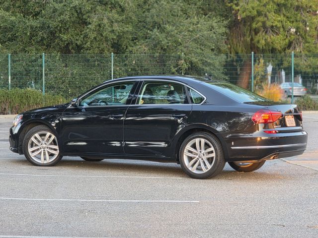 2018 Volkswagen Passat 2.0T SE | Reseda, CA | Angeles Auto Alliance