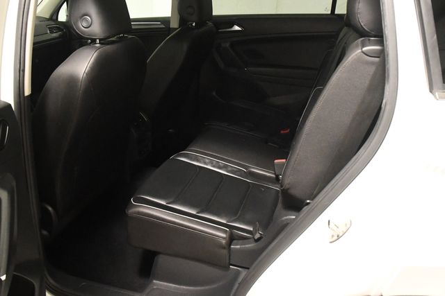 2018 Volkswagen Tiguan 2.0T SEL Premium 4Motion 3rd Row | Branford, CT | Sound Auto Wholesalers 2018 Volkswagen Tiguan 2.0T SEL Premium 4Motion 3rd Row | Branford, CT | Sound Auto Wholesalers