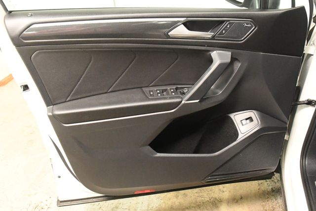 2018 Volkswagen Tiguan 2.0T SEL Premium 4Motion 3rd Row | Branford, CT | Sound Auto Wholesalers 2018 Volkswagen Tiguan 2.0T SEL Premium 4Motion 3rd Row | Branford, CT | Sound Auto Wholesalers