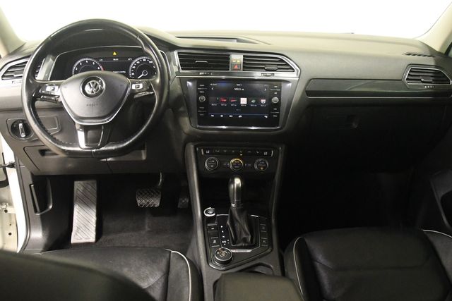 2018 Volkswagen Tiguan 2.0T SEL Premium 4Motion 3rd Row | Branford, CT | Sound Auto Wholesalers 2018 Volkswagen Tiguan 2.0T SEL Premium 4Motion 3rd Row | Branford, CT | Sound Auto Wholesalers
