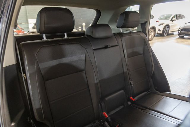 2018 Volkswagen Tiguan SE 3RD ROW