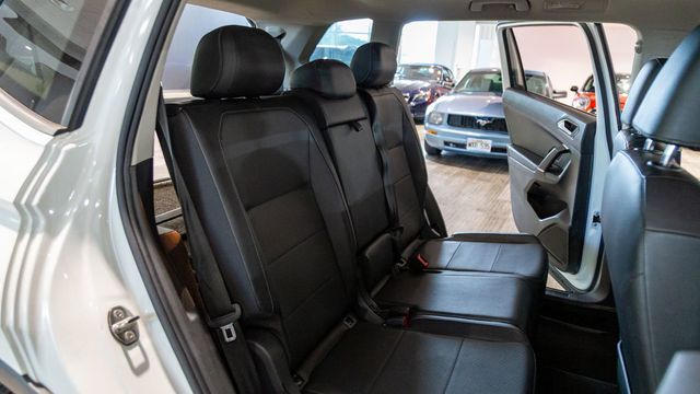 2018 Volkswagen Tiguan SE 3rd row