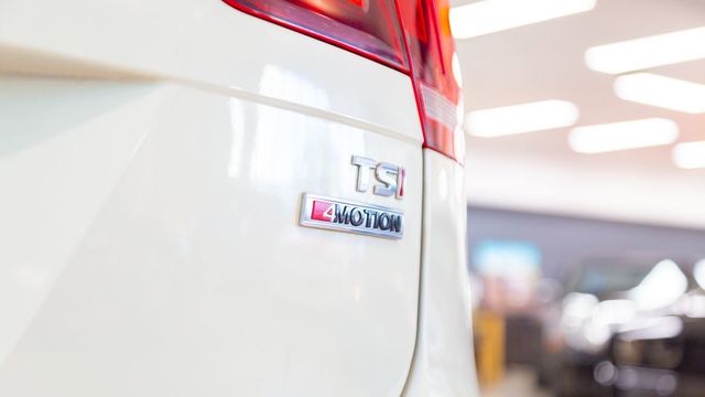 2018 Volkswagen Tiguan SE 3rd row