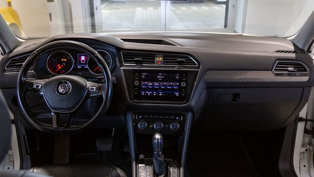 2018 Volkswagen Tiguan SE 3rd row