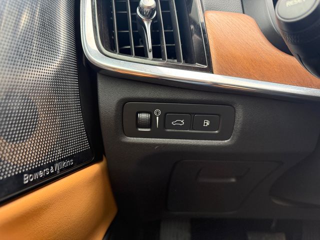 2018 Volvo S90 T8 Inscription