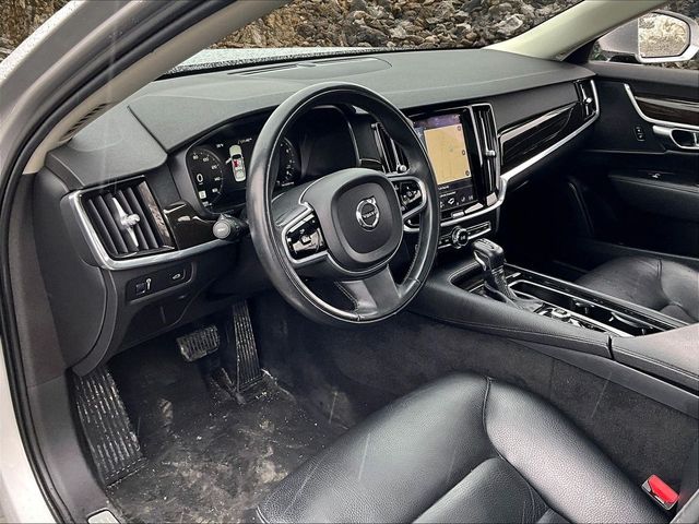 2018 Volvo S90 T5 Momentum