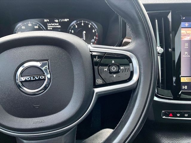 2018 Volvo S90 T5 Momentum