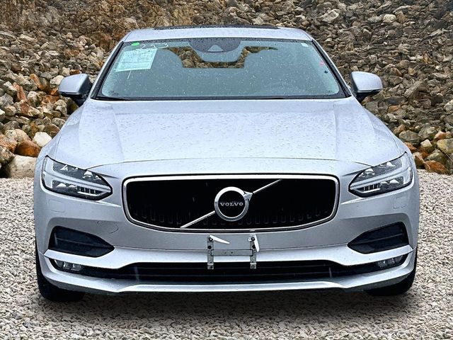 2018 Volvo S90 T5 Momentum