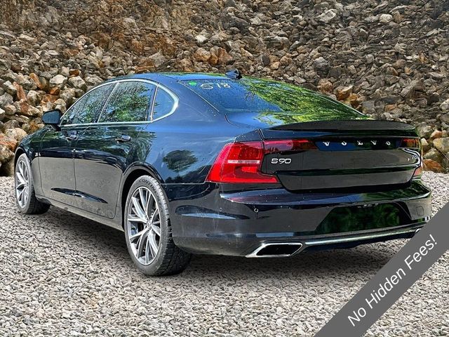 2018 Volvo S90 T6 Momentum