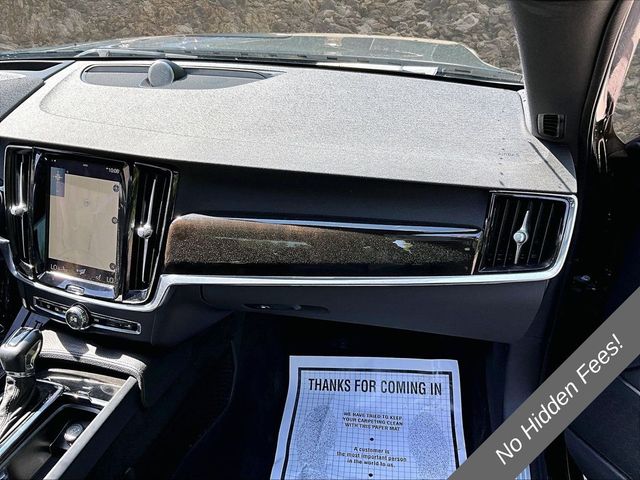 2018 Volvo S90 T6 Momentum