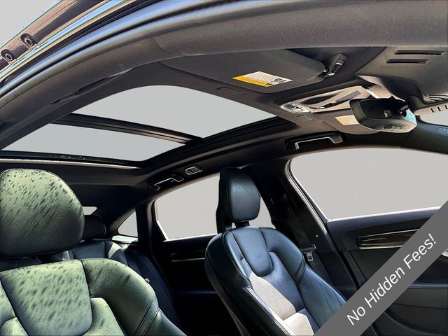 2018 Volvo S90 T6 Momentum