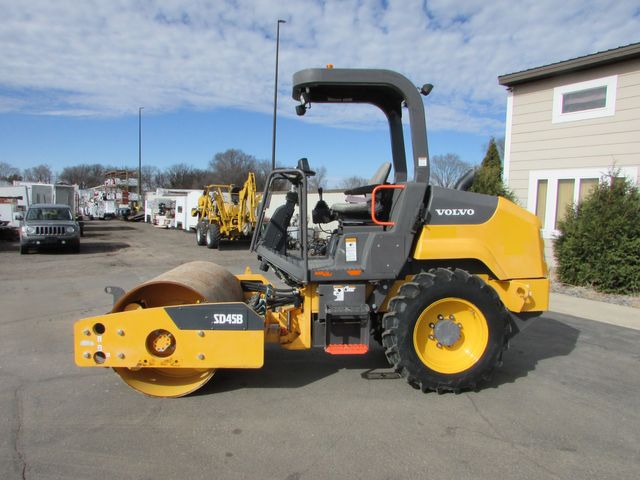 2018 SD45B Vibratory Smooth Drum Roller Packer | St Cloud MN | NorthStar Truck Sales 2018 SD45B Vibratory Smooth Drum Roller Packer | St Cloud MN | NorthStar Truck Sales