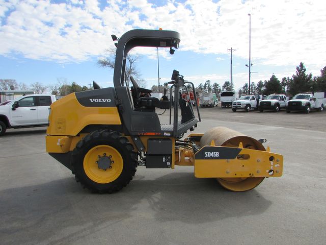 2018 SD45B Vibratory Smooth Drum Roller Packer | St Cloud MN | NorthStar Truck Sales 2018 SD45B Vibratory Smooth Drum Roller Packer | St Cloud MN | NorthStar Truck Sales