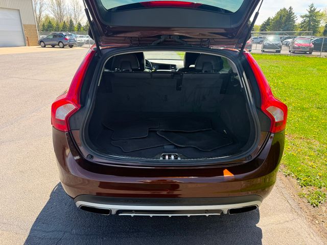 2018 Volvo V60 Cross Country T5 Premier