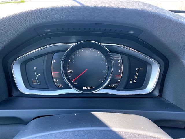 2018 Volvo V60 Cross Country T5 Premier