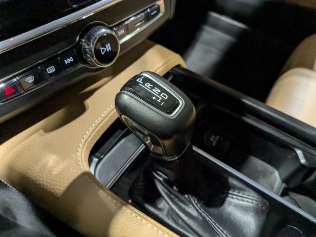 2018 Volvo V90 Cross Country T5 | Lake Forest IL | Executive Motor Carz 2018 Volvo V90 Cross Country T5 | Lake Forest IL | Executive Motor Carz